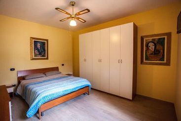 מלון דירות Erasippe Residence