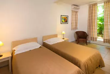 هتل Gardens Retreat