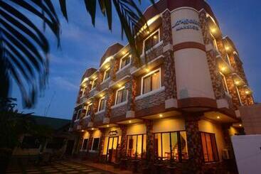 בית מלון כפרי Angelic Mansion