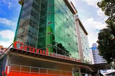 Отель Grand International