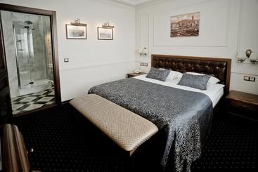 Отель Oktyabrskaya Ulyanovsk