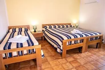 Отель L Aragosta