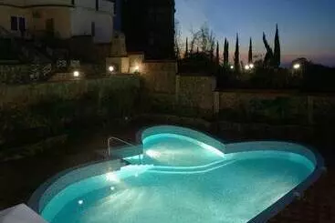 Hotel U Bocharova Ruchja