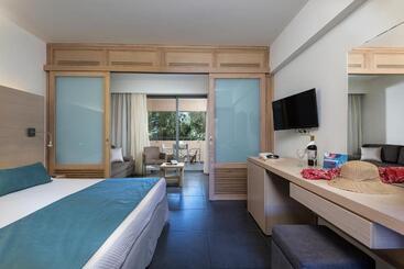 هتل Atlantica Mikri Poli Kos