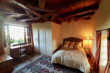 مبيت وإفطار Chartreuse Du Solle