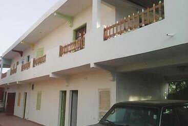 Pensió Crayons Couleurs Téranga