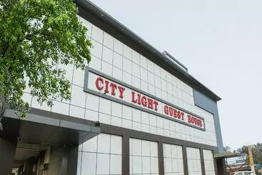 Hotel Collection O 85894 City Light Guest House