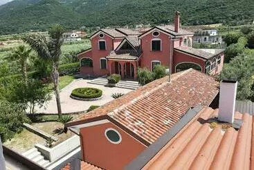 Bed and Breakfast Agriturismo Agri Mediterraneo