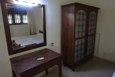 Hotelli Mangrove Villa