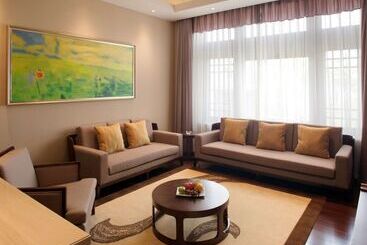 فندق Radisson Blu Resort Wetland Park