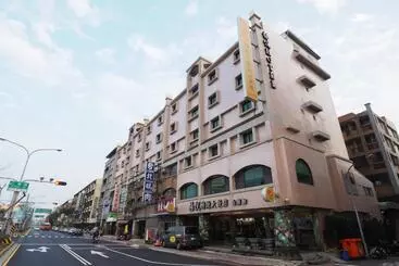 Young Soarlan Hotel   Tainan