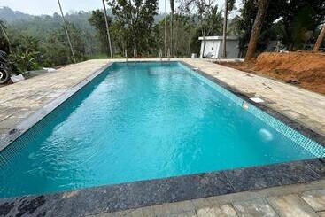 Hostel Silver Oak By Exuberance Stays