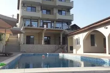Pensiunea Alex & Restaurant