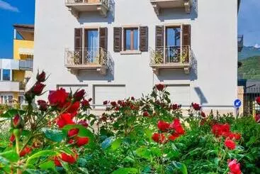 Bed and Breakfast Villa Nirvana