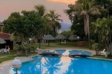 El Pantanal Hotel & Resort
