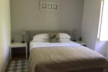 פנסיון Monte Dos Papa Figos