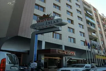 Отель Grand Isias