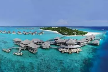 هتل Six Senses Laamu