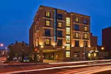 فندق Fairfield Inn & Suites Baltimore Downtown/inner Harbor