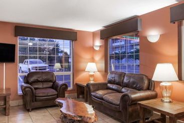 Motel Super 8 By Wyndham Gresham/portland Area Or