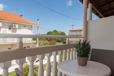 آپارتمان Tassia Studios