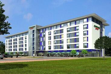 ホテル Courtyard By Marriott Aberdeen Airport