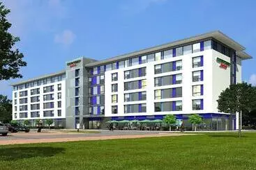 Hotel Courtyard By Marriott Aberdeen Airport