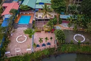 Hotel Dandeli Jungle Resort