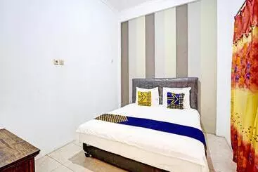 ホテル Spot On 90943 Mochi 88 Homestay