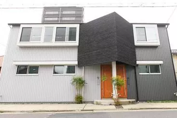 Hotelli Trive Osu West 最大12名宿泊可能 駅チカ 1台無料駐車場付き