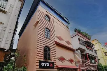 هتل O Padmavati Projects Pvt Ltd Near Netaji Subhash Chandra Bose International Airport