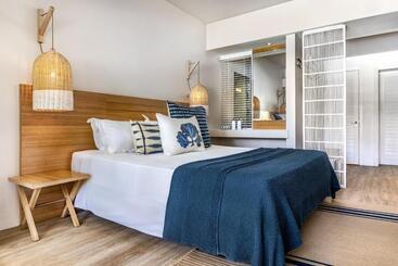 酒店 Lagoon Attitude