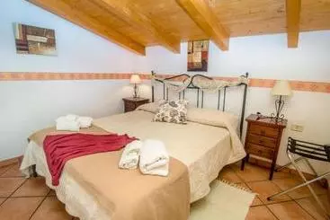 Huoneisto Residence E B&b Villamirella