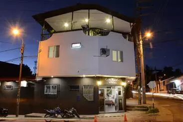 هاستل Hostal Casa Blanca