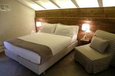 ホテル La Vita In Campagna