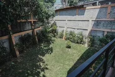 Hotelli Reddoorz Premium @ Permata Baloi Green