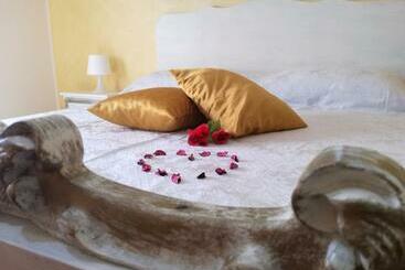 펜션 Il Fenicottero Guest House