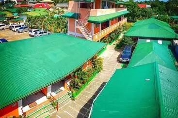 Pensione White Beach Guest House