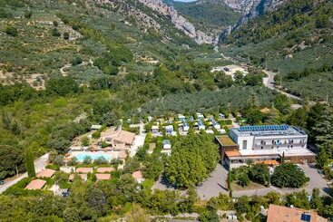 Resort Village Vacances La Fontaine D Annibal