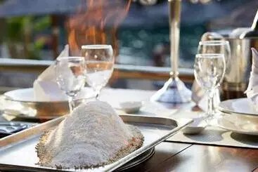 Karvouno Beach Luxury Villas