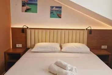 Aamiaismajoitus (B&B) Stay Inn Rediu