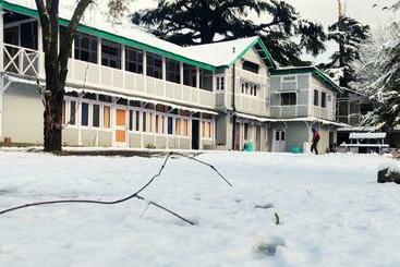 Отель The Heritage Anglers Bungalow