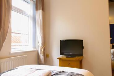 膳宿费 The Mayfield Apartment