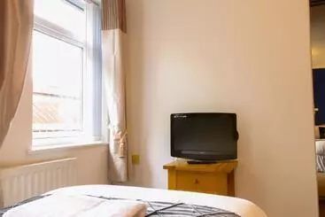 ペンション The Mayfield Apartment