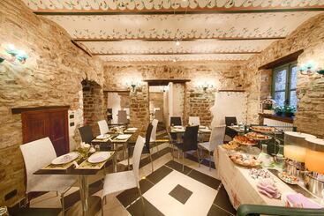 فندق Munta E Cara Albergo Diffuso