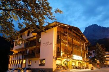 Hotel Alpino