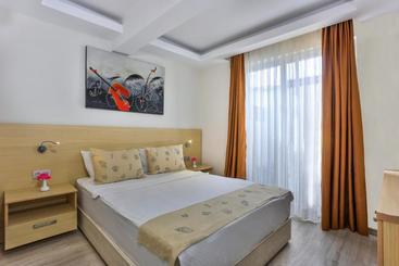 هتل Alya Turkbuku Beach