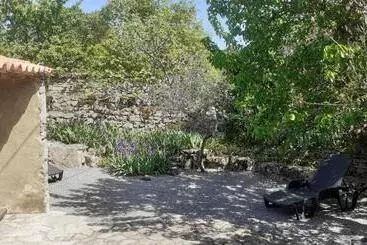 Pensiune Gîte L Escoussou Au Calme, 6p, 4ch, 130m2, Charme Et Nature, Piscine Chauffée, Sud Ardèche