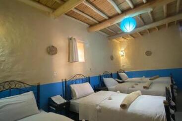 הוסטל Auberge & Restaurant Agaudal