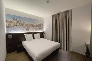 Hotel 3 Paardekens   City Centre